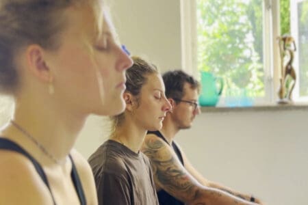 Kundalini Meditation | Yogi Living